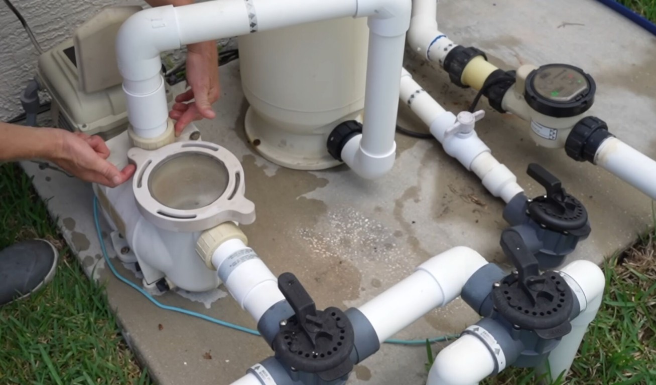 Pool Filter Cleaning & Replacement in Estero, FL